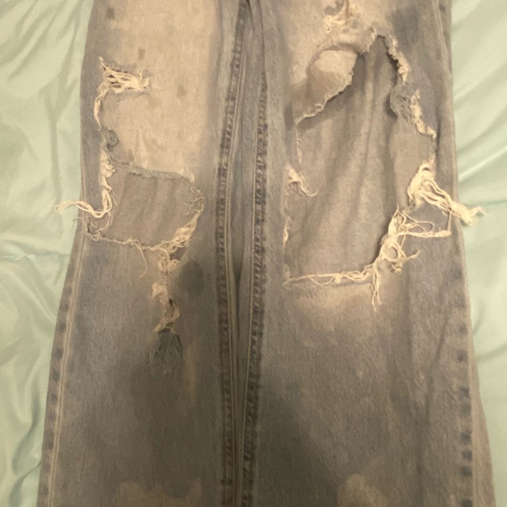 PacSun Distressed Straight Leg Jeans - Light Blue